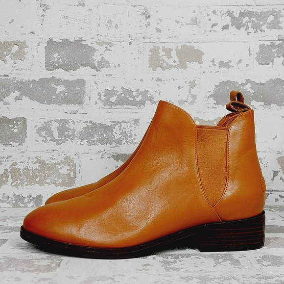 Cole Haan Shoes - New Cole Haan Women's Laina Leather Bootie Fashion Boot H130